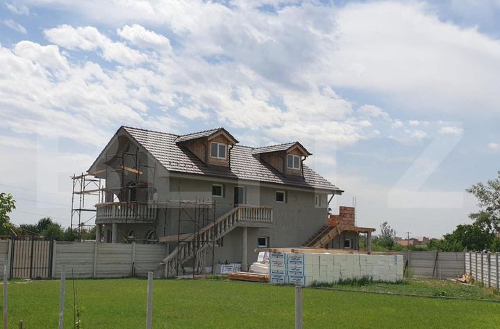 Vilă - 5 camere de vanzare SANTANDREI - Bihor anunturi imobiliare Bihor