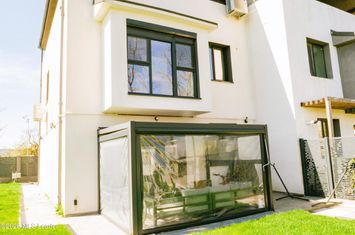 Vila premium in proximitatea Porsche Nord-Campul Pipera 362mp curte anunturi imobiliare Bucuresti