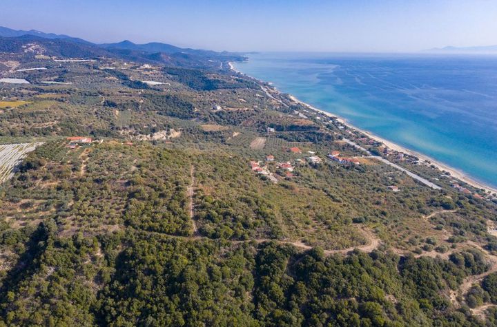 Teren construibil 14.000 mp, Paralia Folias, vedere la mare anunturi imobiliare Grecia
