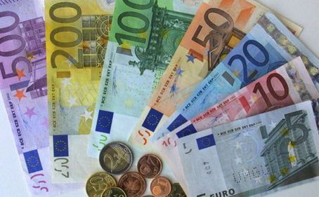 Euro, preferat pentru Prima Casa