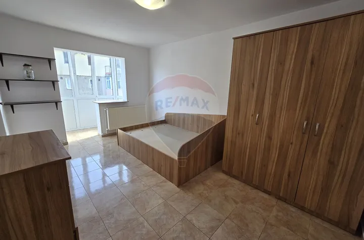 Garsoniera mobilata, aproape de tot ce conteaza anunturi imobiliare Sibiu