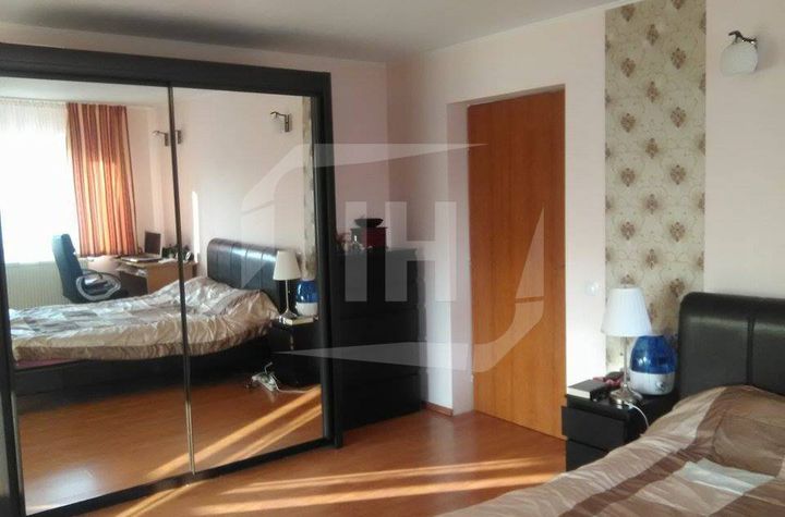 Apartament 4 camere de inchiriat CLUJ-NAPOCA - Cluj anunturi imobiliare Cluj