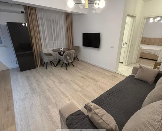 Apartament 2 camere Aparatorii Patriei, 45 mp