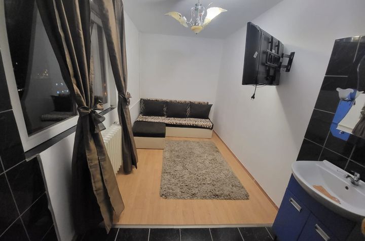 Garsonieră de vanzare VALEA ROSIE - Dolj anunturi imobiliare Dolj