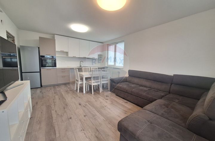 Apartament nou, de vanzare 3 camere 2 bai, et 1 anunturi imobiliare Sibiu