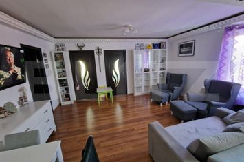 Apartament 3 camere de vanzare FLORESTI - Cluj anunturi imobiliare Cluj