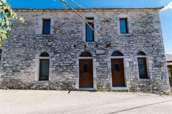 Casă tradițională 210 mp în Theologos, Thassos anunturi imobiliare Grecia