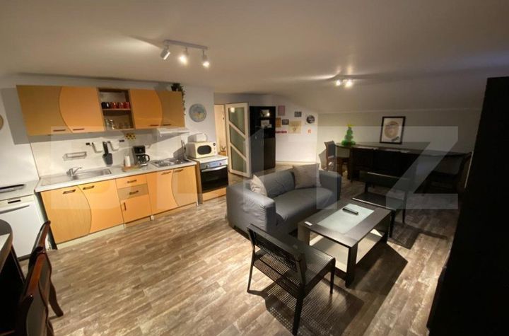Apartament 3 camere de vanzare CRAIOVA - Dolj anunturi imobiliare Dolj