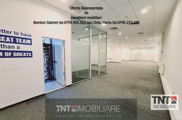 428 mp spatiu:clinica medicala,cabinet, birouri, sediu firma,Centru Civic-Palas anunturi imobiliare Iasi