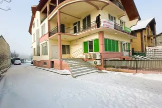 Vilă 15 cam de vânzare Bucuresti - Vidra