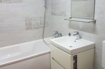 Apartament 3 camere de vanzare APARATORII PATRIEI - Bucuresti anunturi imobiliare Bucuresti