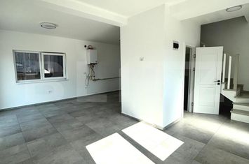 Vilă - 4 camere de vanzare SUCEAVA - Suceava anunturi imobiliare Suceava