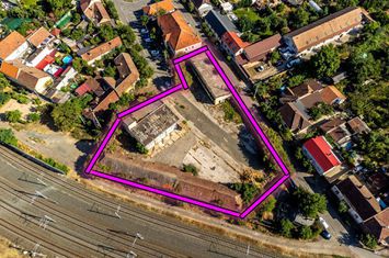 Spațiu comercial de 1280 mp, teren 3151 mp aproape de centrul Aradului anunturi imobiliare Arad