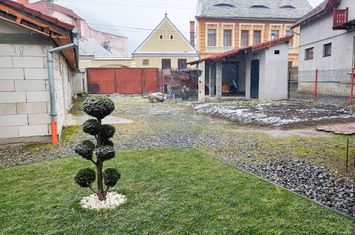 Casă / Vilă cu 3 camere de vânzare în zona Sud anunturi imobiliare Sibiu