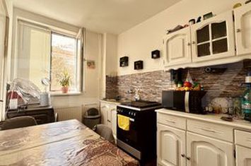Apartament 2 camere de vanzare ROGERIUS - Bihor anunturi imobiliare Bihor