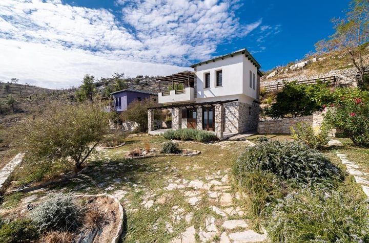 Casă pe două nivele 97 mp în Alykes, Thassos anunturi imobiliare Grecia