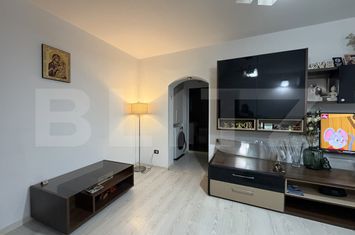 Apartament 3 camere de vanzare CALEA BUCURESTI - Dolj anunturi imobiliare Dolj