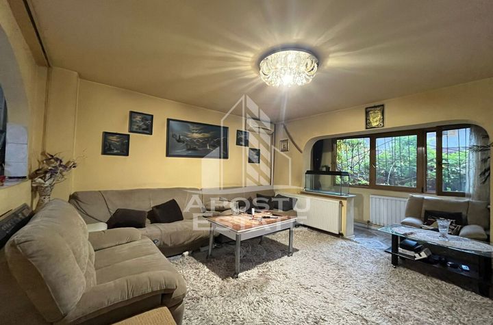 Apartament cu 3 camere, 2 bai, 2 balcoane, zona Vladeasa anunturi imobiliare Timis