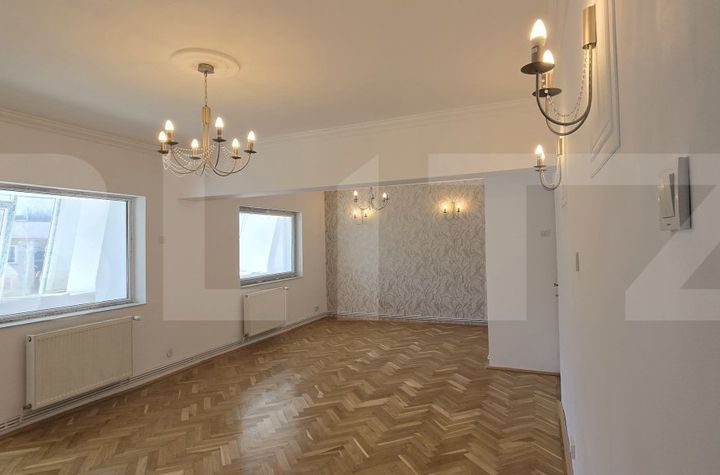 Apartament 4 camere de vanzare GEORGE ENESCU - Dolj anunturi imobiliare Dolj