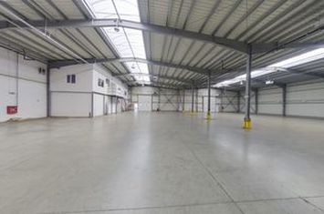 Spațiu industrial de vanzare SUD - Arad anunturi imobiliare Arad