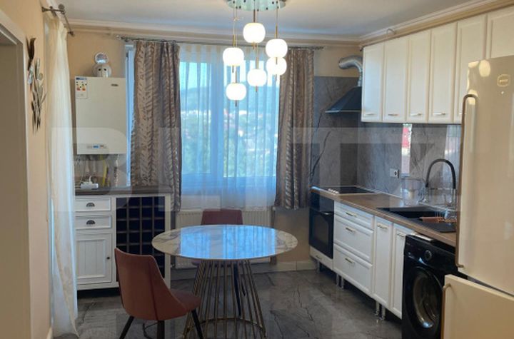 Apartament 3 camere de vanzare FLORESTI - Cluj anunturi imobiliare Cluj