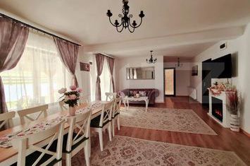 Vilă - 9 camere de vanzare BACIU - Cluj anunturi imobiliare Cluj