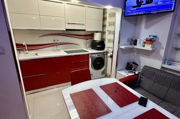 Apartament 3 camere de vanzare NUFARUL - Bihor anunturi imobiliare Bihor