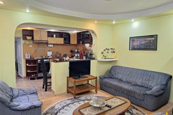 Casă - 3 camere de inchiriat BARTOLOMEU - Brasov anunturi imobiliare Brasov