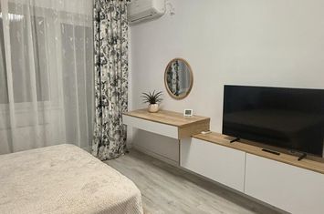 Aparatment decomandat, la bloc nou, aproape de Centru + Parcare + Taxare Inversă anunturi imobiliare Iasi