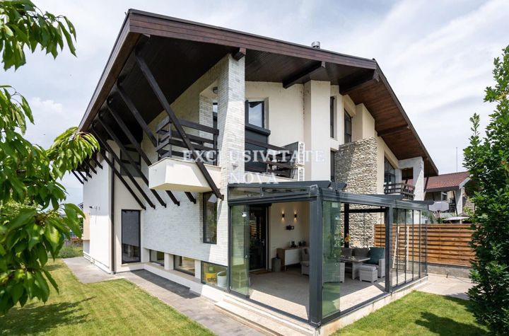 Cernica - Cartierul SWAN LAKE  - vanzare vila in Cartierul Vedetelor ! anunturi imobiliare Bucuresti