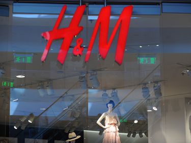 H&M a închiriat 1.600 metri pătraţi în Sun Plaza