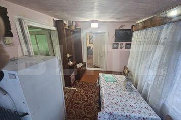 Casă - 2 camere de vanzare CAMPENI - Alba anunturi imobiliare Alba