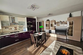 Apartament 3 camere de vanzare HIPODROM 3 - Sibiu anunturi imobiliare Sibiu