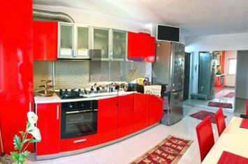 Apartament 3 camere de vanzare GEORGE ENESCU - Dolj anunturi imobiliare Dolj