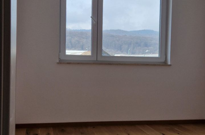 Apartament 3 camere de inchiriat ASTRA - Brasov anunturi imobiliare Brasov