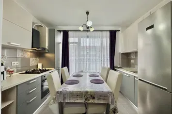 Apartament 3 camere de vanzare SIBIU - Sibiu anunturi imobiliare Sibiu