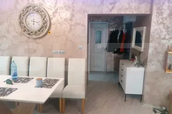 Apartament 3 camere de vanzare ROGERIUS - Bihor anunturi imobiliare Bihor