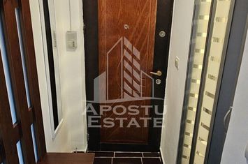 Apartament 2 camere, renovat - zona Intim-Banu Maracine anunturi imobiliare Arad
