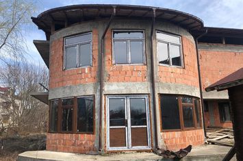 Locuinta P+1+pod 244mp "la rosu"+teren 3271mp toate utilitatile! anunturi imobiliare Bucuresti