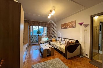 Apartament cu 3 camere, decomandat, 2 bai , 2 balcoane,zona Soarelui anunturi imobiliare Timis