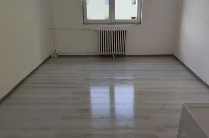 Garsonieră de vanzare UZINA 2 - Brasov anunturi imobiliare Brasov