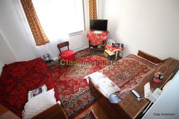 4 camere 114 mp Etaj 1 balcon pe toata suprafata + sala de mese !! anunturi imobiliare Olt