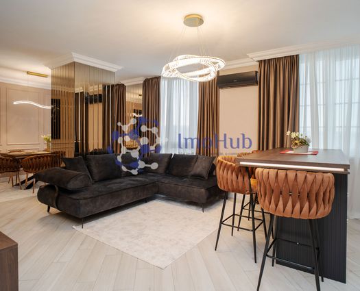 Apartament 3 camere Lunca Cetatuii, 166 mp