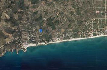 Teren construibil 4.043,64 mp în Tripiti, 220 metri de mare anunturi imobiliare Grecia