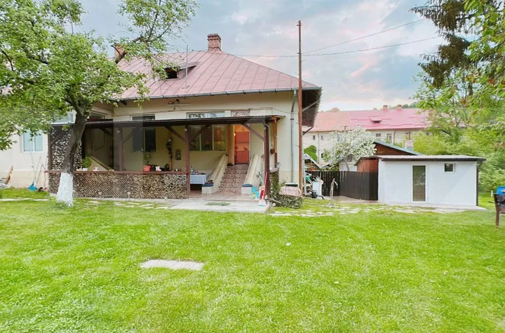 Casă - 3 camere de vanzare MORENI - Dambovita anunturi imobiliare Dambovita