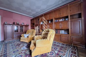 Apartament 4 camere, 180 mp construiti, zona Ultracentrala anunturi imobiliare Arad