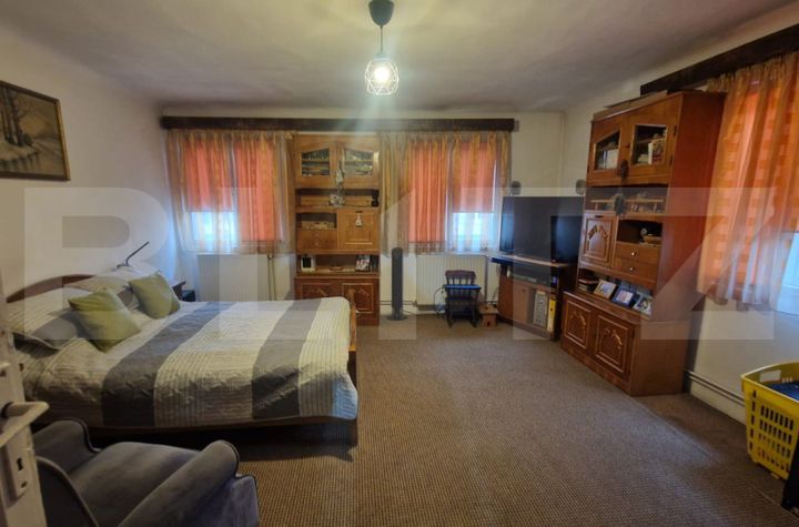 Vilă - 6 camere de vanzare BRASOV - Brasov anunturi imobiliare Brasov