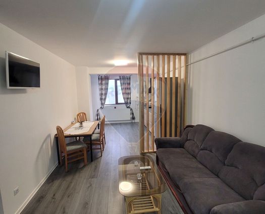 Apartament 3 camere Sud, 76 mp