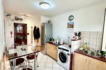 Apartament 3 camere de vanzare ORADEA - Bihor anunturi imobiliare Bihor