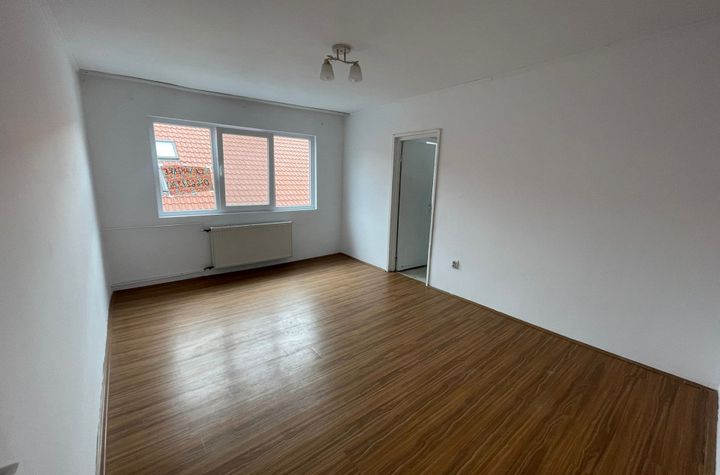 Apartament 2 camere de vanzare GIROCULUI - Timis anunturi imobiliare Timis